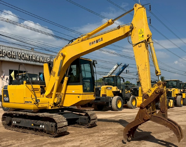 ขายรถขุด KOMATSU PC120-8 หัวคีบ นำเข้าจากญี่ปุ่น พร้อมใช้ มีVDOการทำงานครับ ขายรถขุด KOMATSU PC120-8 หัวคีบ นำเข้าจากญี่ปุ่น พร้อมใช้ มีVDOการทำงานครับ