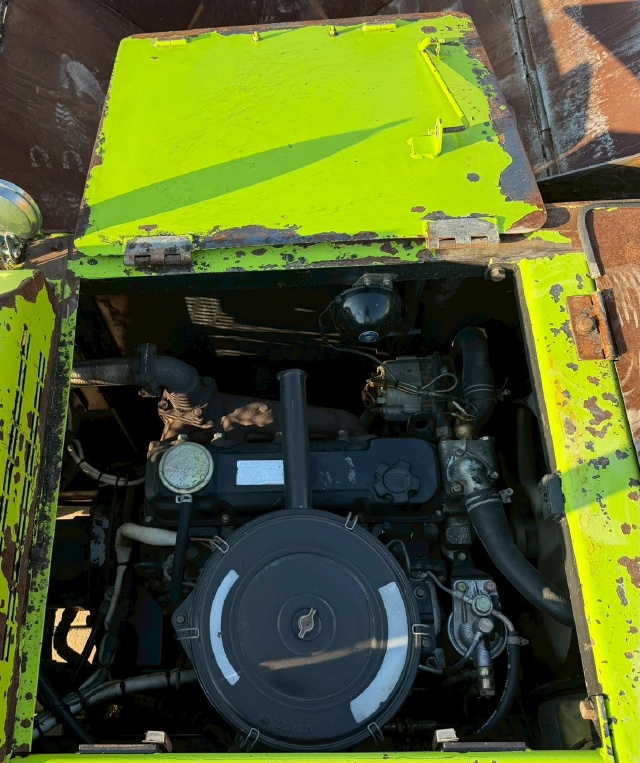 ขายรถปูยาง NIIGATA NF30CVDM (ขนาด 3 เมตร) นำเข้าจากญี่ปุ่น พร้อมใช้ มีVDOการทำงานครับ