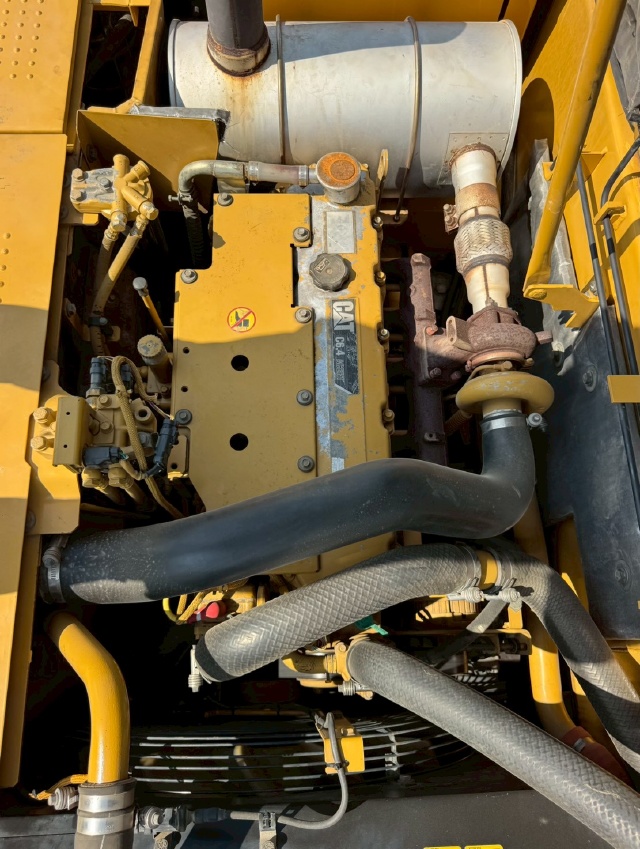 ขายรถขุด CAT 320DL ปี 2012 บูมยาว 16 เมตร นำเข้าจากญี่ปุ่น พร้อมใช้ มีVDOการทำงานครับ