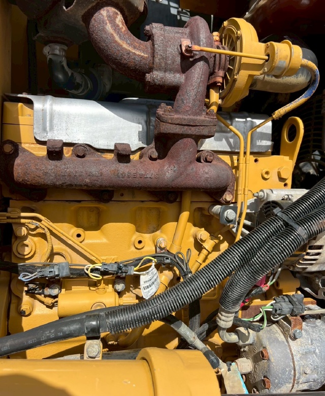 ขายรถดันดิน CAT D5K ปี 2010 พร้อมใช้ มีVDOการทำงานครับ