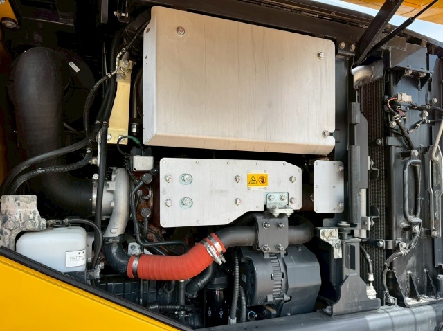 ขายรถตักล้อยาง KOMATSU WA320-8 ปี 2022 พร้อมใช้ มีVDOการทำงานครับ
