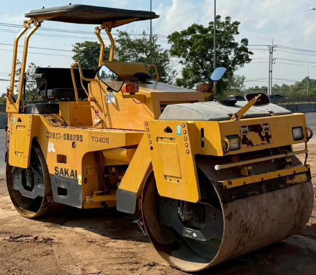 ขายรถบด SAKAI SW650 ปี 2003 นำเข้าจากญี่ปุ่น พร้อมใช้ มีVDOการทำงานครับ