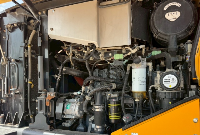 ขายรถตักล้อยาง KOMATSU WA320-8 ปี 2019 พร้อมใช้ มีVDOการทำงานครับ