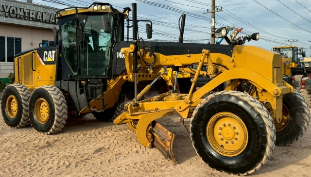 ขายรถเกรด CAT 140M ปี 2010 พร้อมใช้ มีVDOการทำงานครับ ขายรถเกรด CAT 140M ปี 2010 พร้อมใช้ มีVDOการทำงานครับ