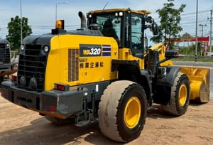 ขายรถตักล้อยาง KOMATSU WA320-8 ปี 2022 พร้อมใช้ มีVDOการทำงานครับ ขายรถตักล้อยาง KOMATSU WA320-8 ปี 2022 พร้อมใช้ มีVDOการทำงานครับ