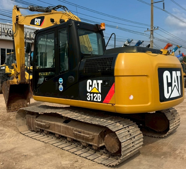 ขายรถขุด CAT 312D ปี 2013 นำเข้าจากญี่ปุ่น พร้อมใช้ มีVDOการทำงานครับ