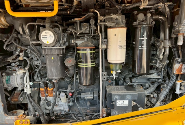 ขายรถตักล้อยาง KOMATSU WA470-8 ปี 2017 นำเข้าจากญี่ปุ่น พร้อมใช้ มีVDOการทำงานครับ ขายรถตักล้อยาง KOMATSU WA470-8 ปี 2017 นำเข้าจากญี่ปุ่น พร้อมใช้ มีVDOการทำงานครับ