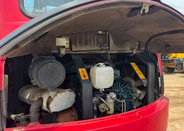 ขายรถขุด KUBOTA U40-3 ปี 2005 นำเข้าจากญี่ปุ่น พร้อมใช้ มีVDOการทำงานครับ