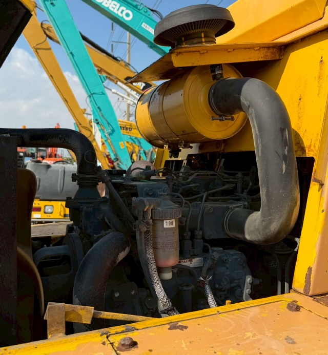 ขายรถบด SAKAI SW650 ปี 2003 นำเข้าจากญี่ปุ่น พร้อมใช้ มีVDOการทำงานครับ