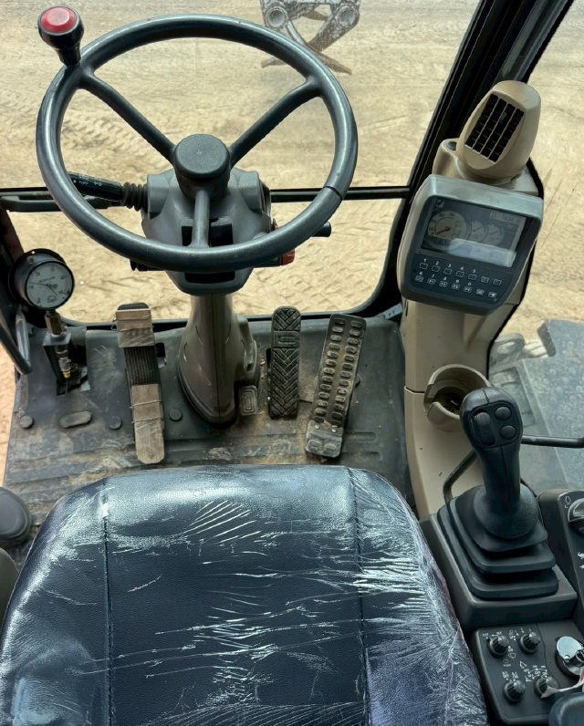 ขายรถขุด HITACHI ZX140W-3 ปี 2012 หัวคีบ นำเข้าจากญี่ปุ่น พร้อมใช้ มีVDOการทำงานครับ ขายรถขุด HITACHI ZX140W-3 ปี 2012 หัวคีบ นำเข้าจากญี่ปุ่น พร้อมใช้ มีVDOการทำงานครับ