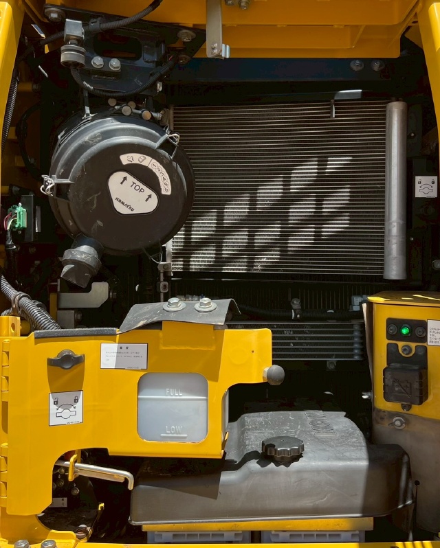 ขายรถขุด KOMATSU PC120-11 ปี 2018 นำเข้าจากญี่ปุ่น พร้อมใช้ มีVDOการทำงานครับ