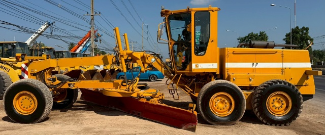 ขายรถเกรด MITSUBISHI MG500S-E นำเข้าจากญี่ปุ่น พร้อมใช้ มีVDOการทำงานครับ