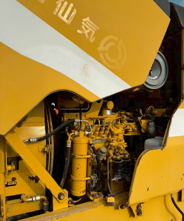 ขายรถเกรด KOMATSU GD355A-3 นำเข้าจากญี่ปุ่น พร้อมใช้ มีVDOการทำงานครับ