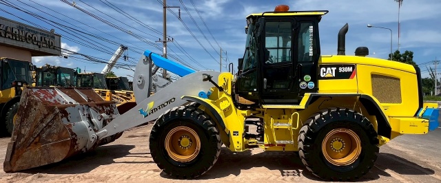ขายรถตักล้อยาง CAT 930M ปี 2019 แขนยาวพิเศษ นำเข้าจากญี่ปุ่น พร้อมใช้ มีVDOการทำงานครับ
