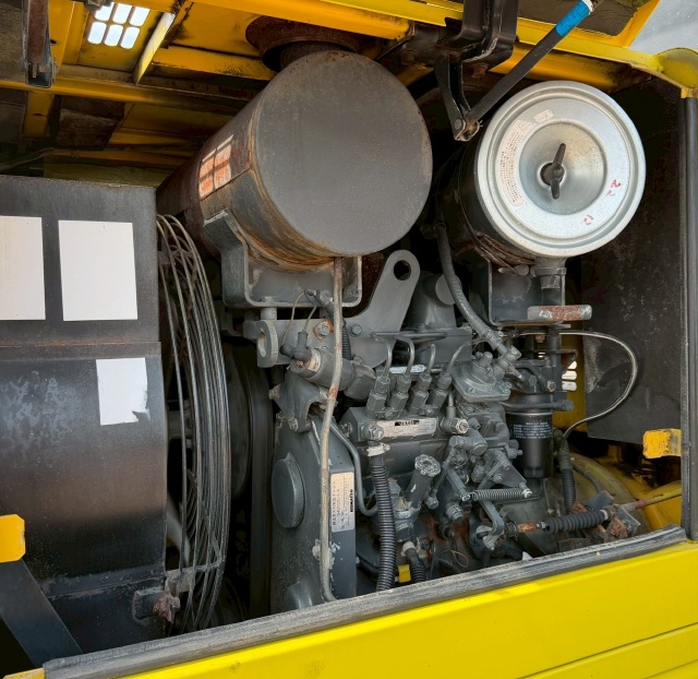 ขายรถตักล้อยาง KOMATSU WA200-3 นำเข้าจากญี่ปุ่น พร้อมใช้ มีVDOการทำงานครับ