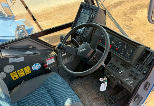 ขายรถเครน TADANO GR250N-1 (ขนาด 25 ตัน) ปี 2004 นำเข้าจากญี่ปุ่น พร้อมใช้ มีVDOการทำงานครับ