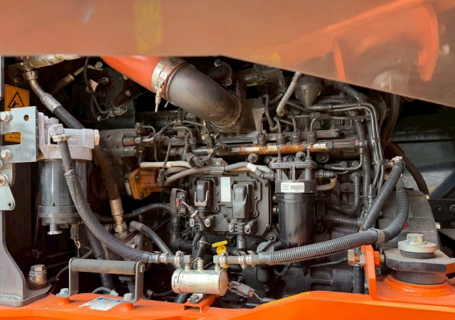 ขายรถตักล้อยาง HITACHI ZW310-6 ปี 2018 นำเข้าจากญี่ปุ่น พร้อมใช้ มีVDOการทำงานครับ