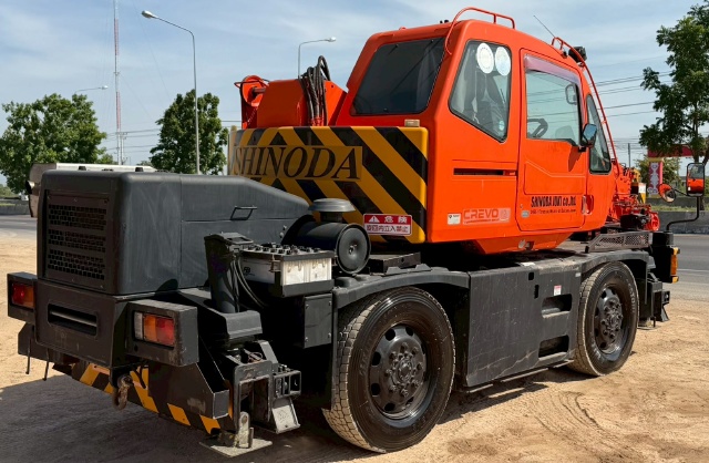 ขายรถเครน TADANO GR120N-1 (ขนาด 12 ตัน) ปี 2005 นำเข้าจากญี่ปุ่น พร้อมใช้ มีVDOการทำงานครับ ขายรถเครน TADANO GR120N-1 (ขนาด 12 ตัน) ปี 2005 นำเข้าจากญี่ปุ่น พร้อมใช้ มีVDOการทำงานครับ