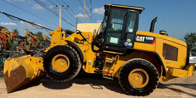 ขายรถตักล้อยาง CAT 930M ปี 2018 นำเข้าจากญี่ปุ่น พร้อมใช้ มีVDOการทำงานครับ