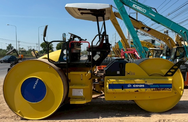 ขายรถบด DYNAPAC CS125 ปี 2000 นำเข้าจากญี่ปุ่น พร้อมใช้ มีVDOการทำงานครับ ขายรถบด DYNAPAC CS125 ปี 2000 นำเข้าจากญี่ปุ่น พร้อมใช้ มีVDOการทำงานครับ