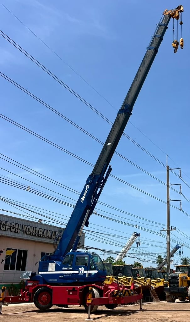 ขายรถเครน TADANO GR160N-1 (ขนาด 16 ตัน) ปี 2008 นำเข้าจากญี่ปุ่น พร้อมใช้ มีVDOการทำงานครับ