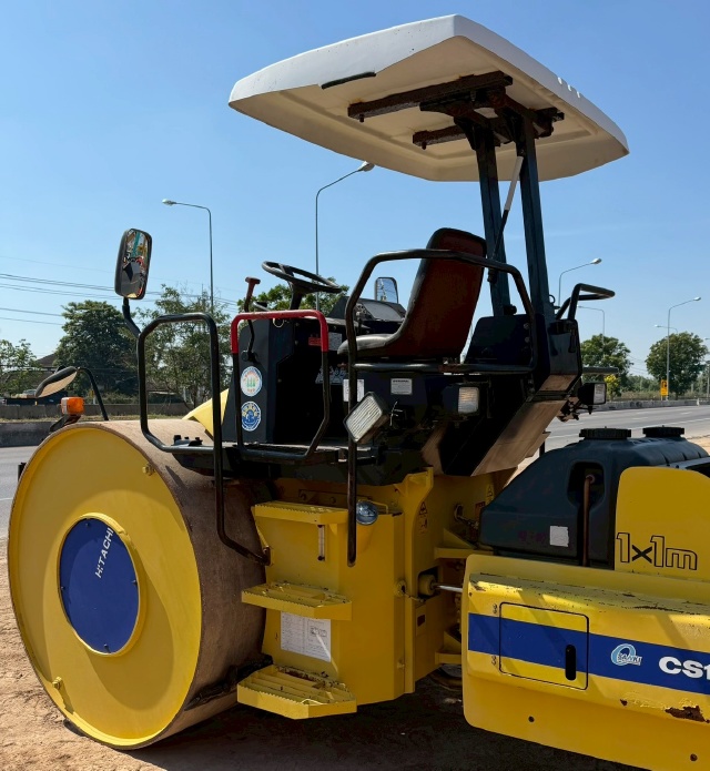 ขายรถบด DYNAPAC CS125 ปี 2000 นำเข้าจากญี่ปุ่น พร้อมใช้ มีVDOการทำงานครับ ขายรถบด DYNAPAC CS125 ปี 2000 นำเข้าจากญี่ปุ่น พร้อมใช้ มีVDOการทำงานครับ