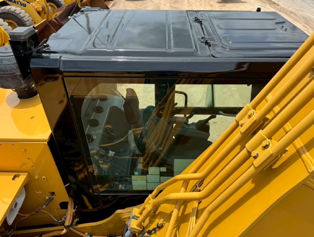 ขายรถขุด CAT 320E ปี 2017 นำเข้าจากญี่ปุ่น พร้อมใช้ มีVDOการทำงานครับ