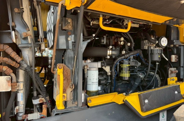 ขายรถตักล้อยาง KOMATSU WA380-8 ปี 2018 นำเข้าจากญี่ปุ่น พร้อมใช้ มีVDOการทำงานครับ