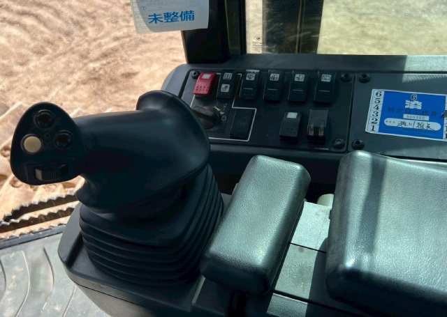 ขายรถดันดิน CAT D5K ปี 2010 พร้อมใช้ มีVDOการทำงานครับ