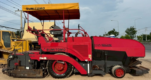 ขายรถปูยาง SUMITOMO HA60W-7 (ขนาด 6 เมตร) ปี 2010 พร้อมใช้ มีVDOการทำงานครับ ขายรถปูยาง SUMITOMO HA60W-7 (ขนาด 6 เมตร) ปี 2010 พร้อมใช้ มีVDOการทำงานครับ