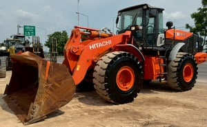 ขายรถตักล้อยาง HITACHI ZW310-5B ปี 2016 นำเข้าจากญี่ปุ่น พร้อมใช้ มีVDOการทำงานครับ ขายรถตักล้อยาง HITACHI ZW310-5B ปี 2016 นำเข้าจากญี่ปุ่น พร้อมใช้ มีVDOการทำงานครับ
