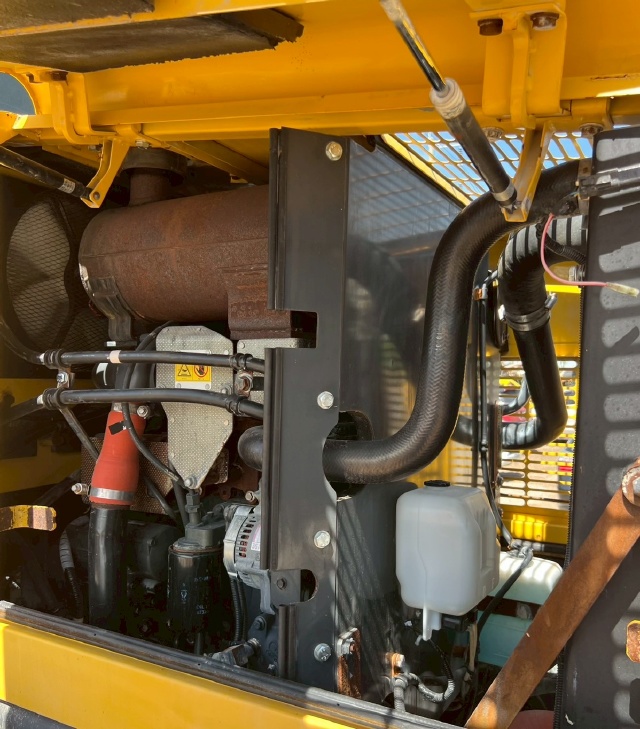 ขายรถตักล้อยาง KOMATSU WA150-5 พร้อมใช้ มีVDOการทำงานครับ