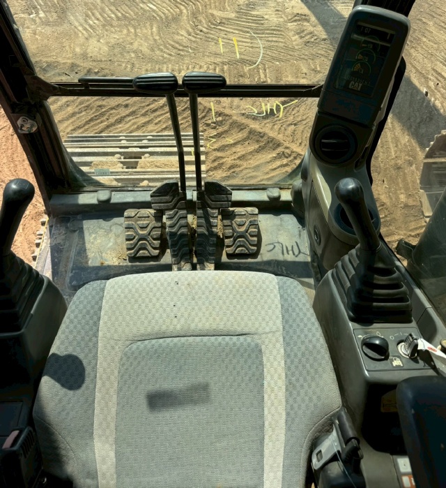 ขายรถขุด CAT 320DL ปี 2012 บูมยาว 16 เมตร นำเข้าจากญี่ปุ่น พร้อมใช้ มีVDOการทำงานครับ