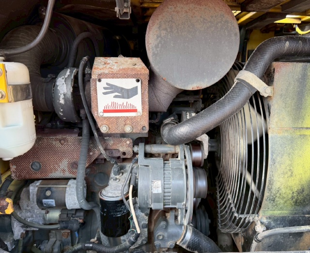 ขายรถตักล้อยาง KOMATSU WA200-3 นำเข้าจากญี่ปุ่น พร้อมใช้ มีVDOการทำงานครับ