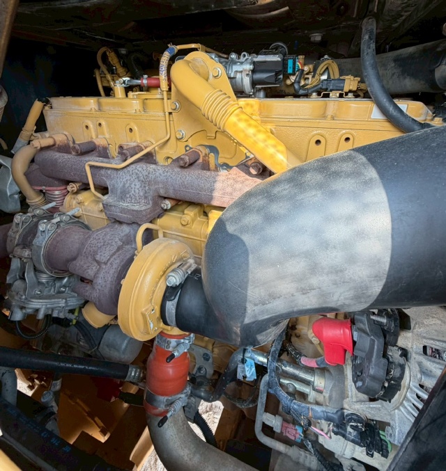 ขายรถตักล้อยาง CAT 930M ปี 2016 นำเข้าจากญี่ปุ่น พร้อมใช้ มีVDOการทำงานครับ ขายรถตักล้อยาง CAT 930M ปี 2016 นำเข้าจากญี่ปุ่น พร้อมใช้ มีVDOการทำงานครับ