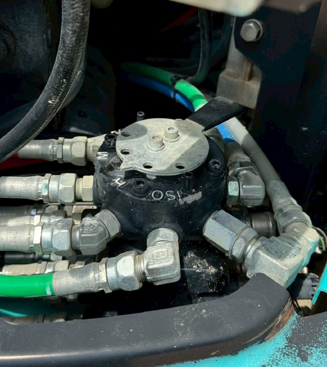 ขายรถขุด KOBELCO SK135SR-3 ปี 2017 นำเข้าจากญี่ปุ่น พร้อมใช้ มีVDOการทำงานครับ