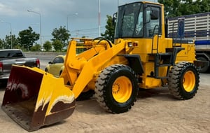 ขายรถตักล้อยาง KOMATSU WA200-3 นำเข้าจากญี่ปุ่น พร้อมใช้ มีVDOการทำงานครับ