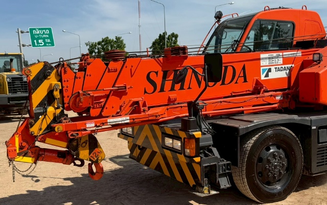 ขายรถเครน TADANO GR120N-1 (ขนาด 12 ตัน) ปี 2005 นำเข้าจากญี่ปุ่น พร้อมใช้ มีVDOการทำงานครับ