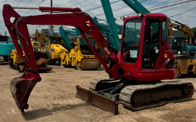 ขายรถขุด KUBOTA U40-3 ปี 2005 นำเข้าจากญี่ปุ่น พร้อมใช้ มีVDOการทำงานครับ