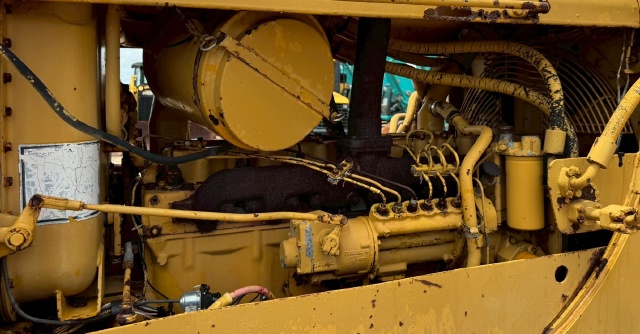 ขายรถดันดิน CAT D5 พร้อมใช้ มีVDOการทำงานครับ
