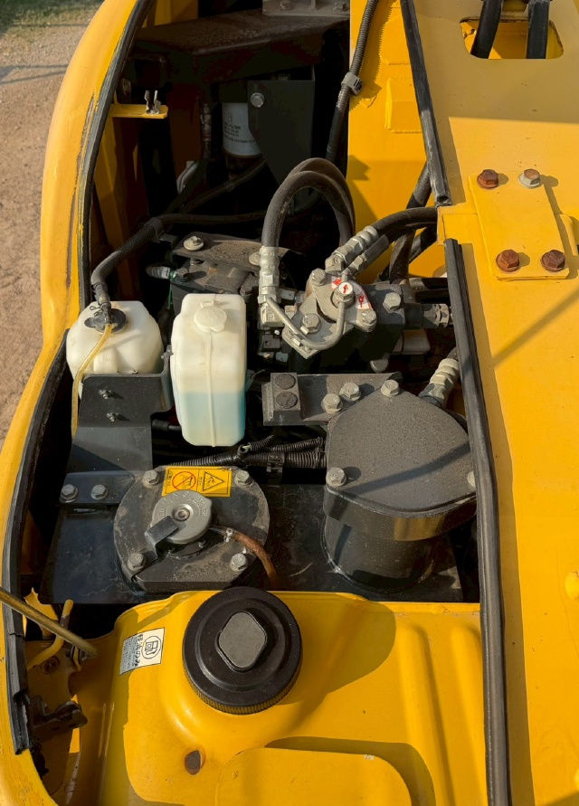 ขายรถขุด KOMATSU PC78US-8 ปี 2014 นำเข้าจากญี่ปุ่น พร้อมใช้ มีVDOการทำงานครับ