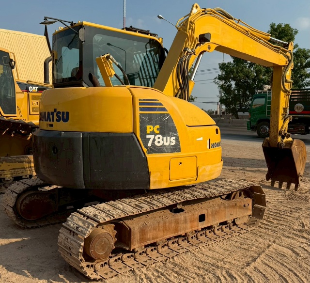 ขายรถขุด KOMATSU PC78US-8 ปี 2014 นำเข้าจากญี่ปุ่น พร้อมใช้ มีVDOการทำงานครับ