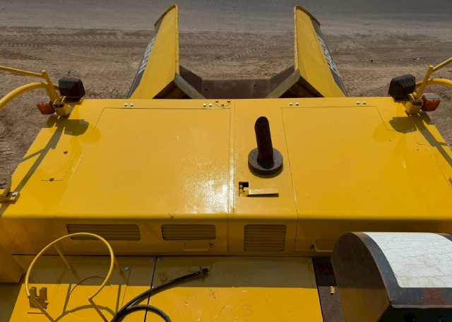 ขายรถปูยาง SUMITOMO HA60W-7 (ขนาด 6 เมตร) ปี 2008 นำเข้าจากญี่ปุ่น พร้อมใช้ มีVDOการทำงานครับ ขายรถปูยาง SUMITOMO HA60W-7 (ขนาด 6 เมตร) ปี 2008 นำเข้าจากญี่ปุ่น พร้อมใช้ มีVDOการทำงานครับ