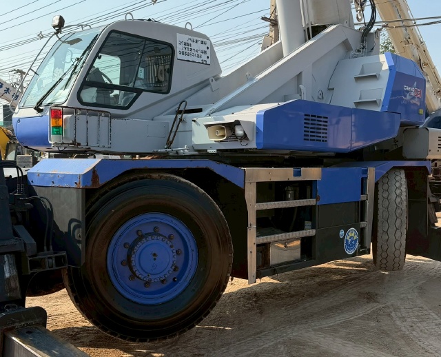 ขายรถเครน TADANO GR250N-2 (ขนาด 25 ตัน) ปี 2010 นำเข้าจากญี่ปุ่น พร้อมใช้ มีVDOการทำงานครับ