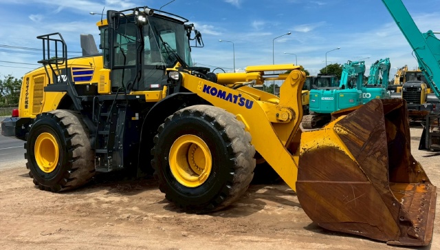 ขายรถตักล้อยาง KOMATSU WA470-10 ปี 2022 นำเข้าจากญี่ปุ่น พร้อมใช้ มีVDOการทำงานครับ