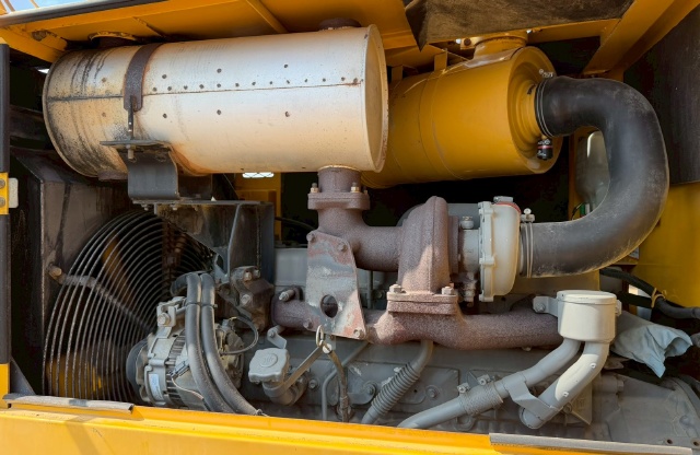 ขายรถตักล้อยาง TCM L20-3 ปี 2004 นำเข้าจากญี่ปุ่น พร้อมใช้ มีVDOการทำงานครับ