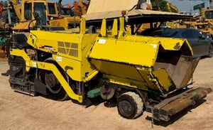 ขายรถปูยาง HANTA F1432W3 ปี 2012 (ขนาด 3.1 เมตร) นำเข้าจากญี่ปุ่น พร้อมใช้ มีVDOการทำงานครับ