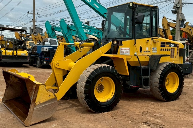 ขายรถตักล้อยาง KOMATSU WA100-5 นำเข้าจากญี่ปุ่น พร้อมใช้ มีVDOการทำงานครับ