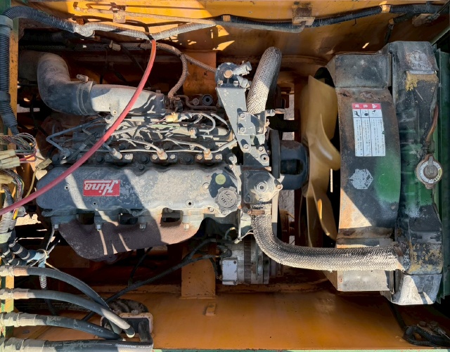 ขายรถบด SAKAI R2 นำเข้าจากญี่ปุ่น พร้อมใช้ มีVDOการทำงานครับ ขายรถบด SAKAI R2 นำเข้าจากญี่ปุ่น พร้อมใช้ มีVDOการทำงานครับ