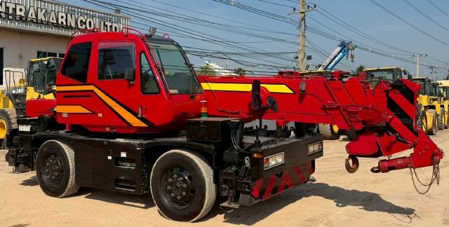 ขายรถเครน TADANO GR100N-1 (ขนาด 10 ตัน) ปี 2006 นำเข้าจากญี่ปุ่น พร้อมใช้ มีVDOการทำงานครับ